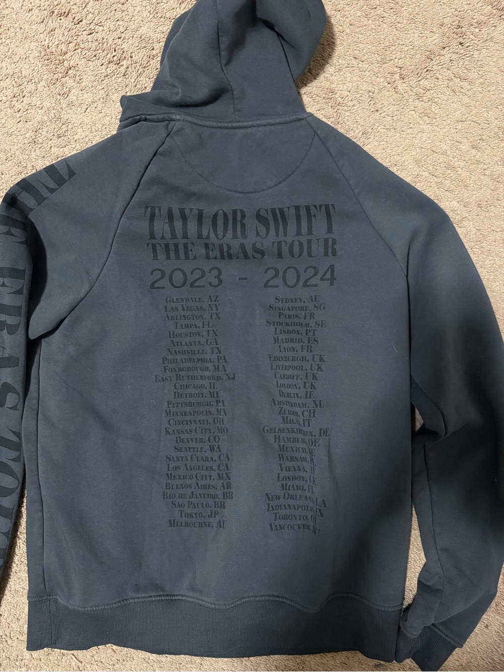 Taylor Swift The Eras Tour Hoodie Sweatshirt Size Medium - New - Picture 6 of 6